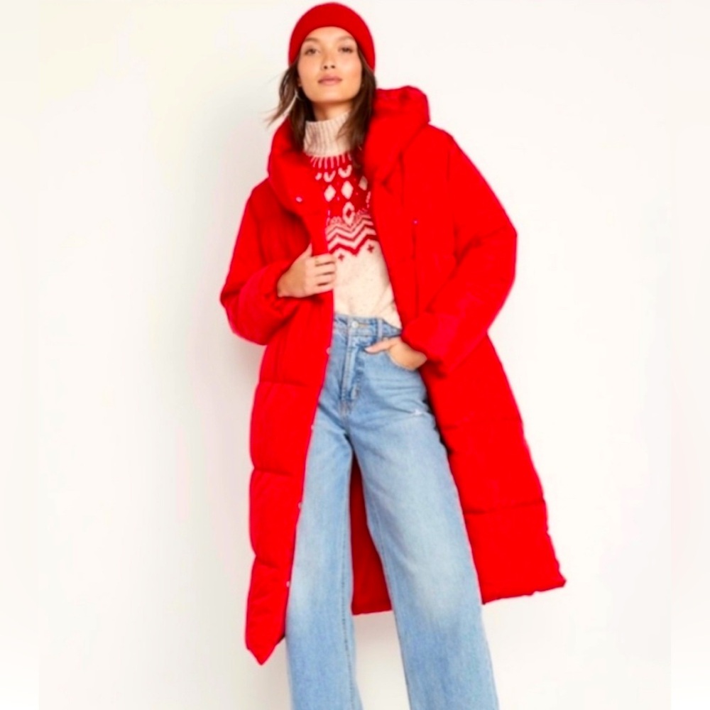 Old Navy Long Puffer Red Size Large SOLD OUT